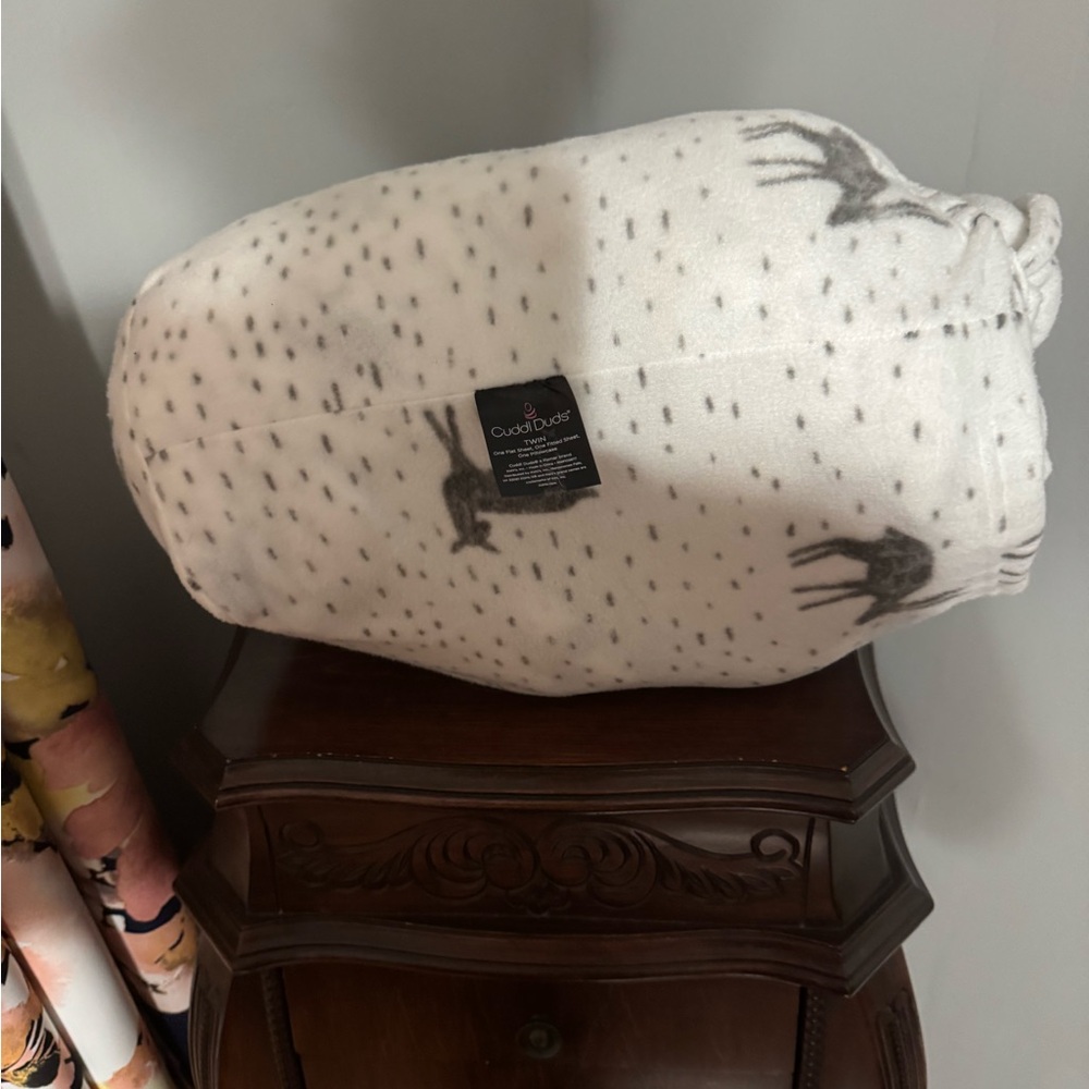 Cuddl Duds Gray Deer Bedding Sheets
